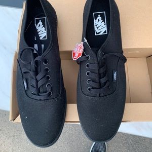 NEW! Vans black cloth sneakers woman’s size 11